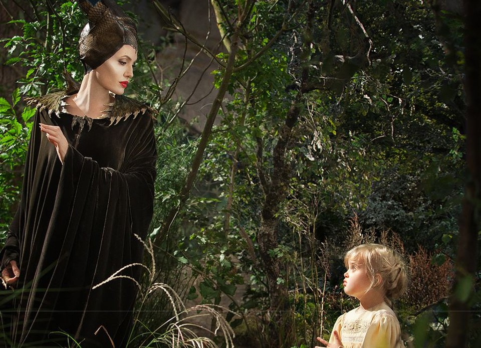 Anjelina Jolie e filha em Malevola