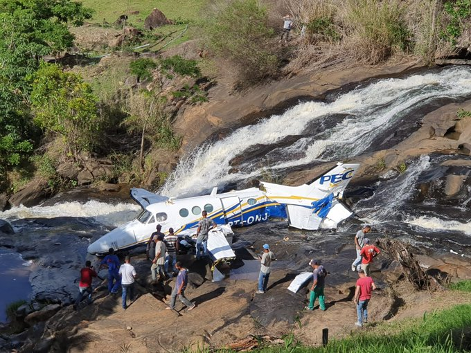 avião