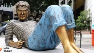 Rio reinaugura escultura de Cazuza no Dia Mundial de Combate a Aids